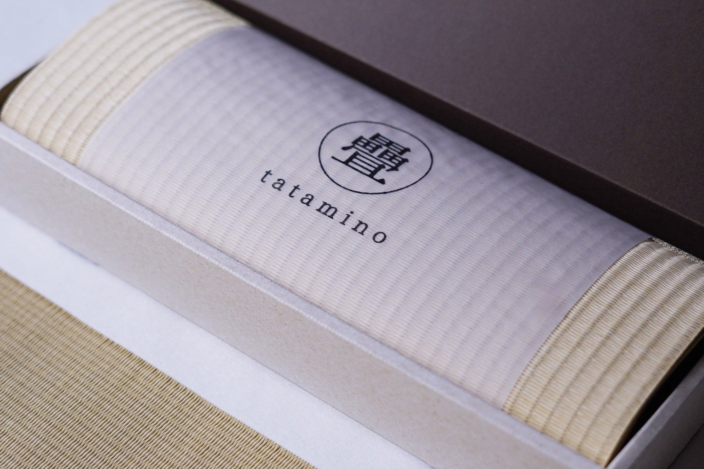 Tatami placemat — washable, heat-safe, handwoven in Kumamoto
