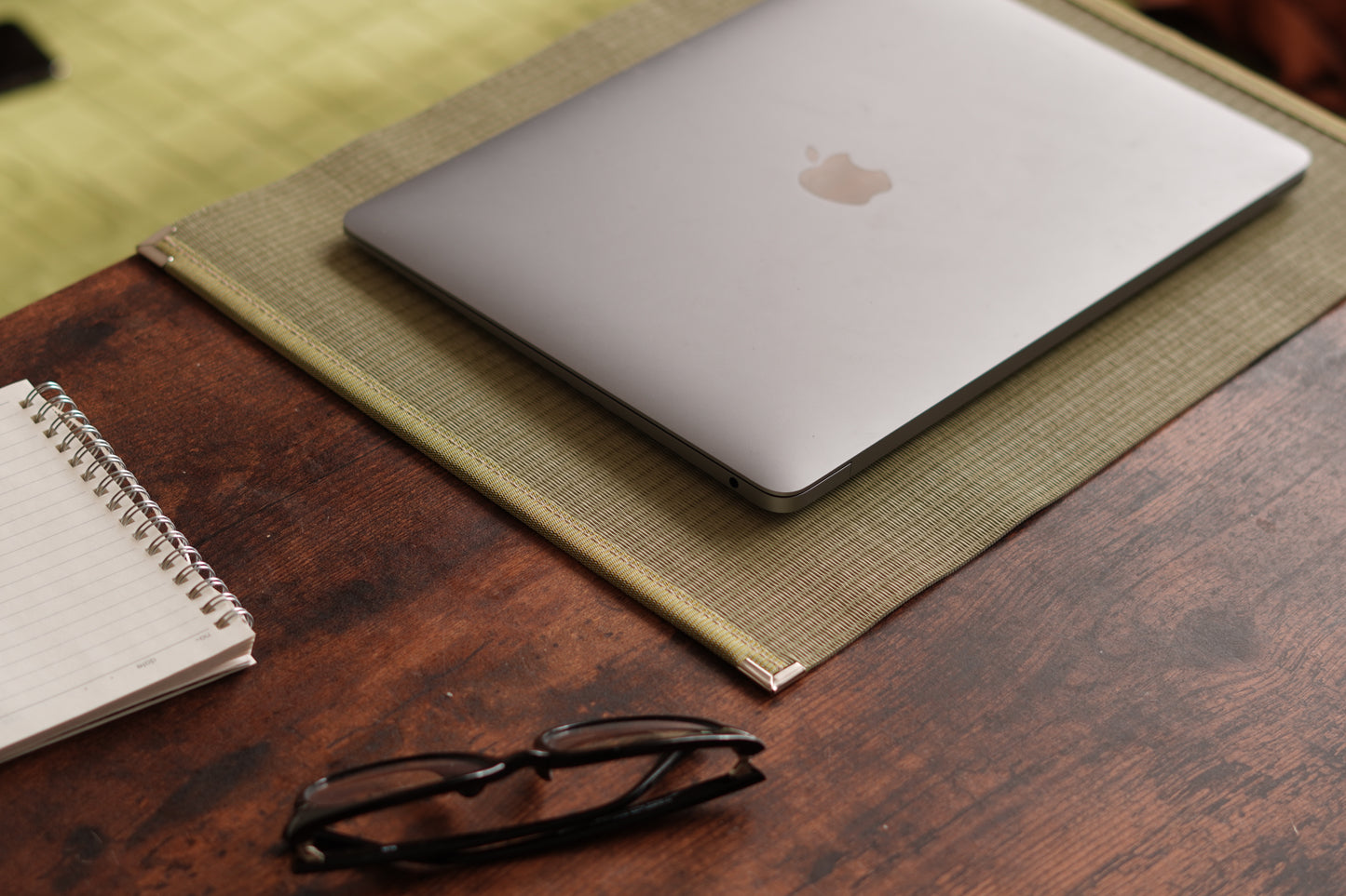 Tatami placemat — washable, heat-safe, handwoven in Kumamoto