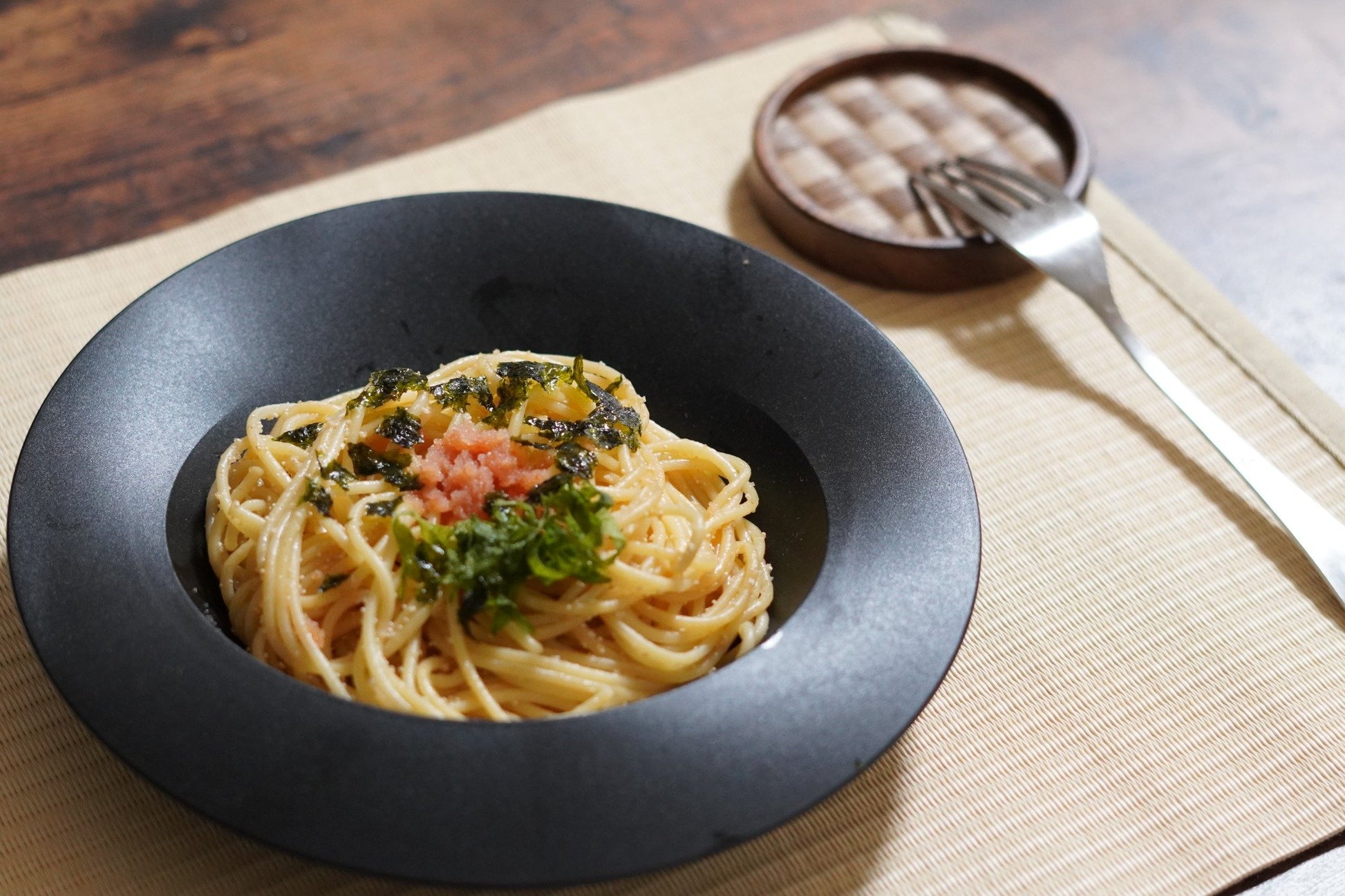 Tatami placemat — washable, heat-safe, handwoven in Kumamoto