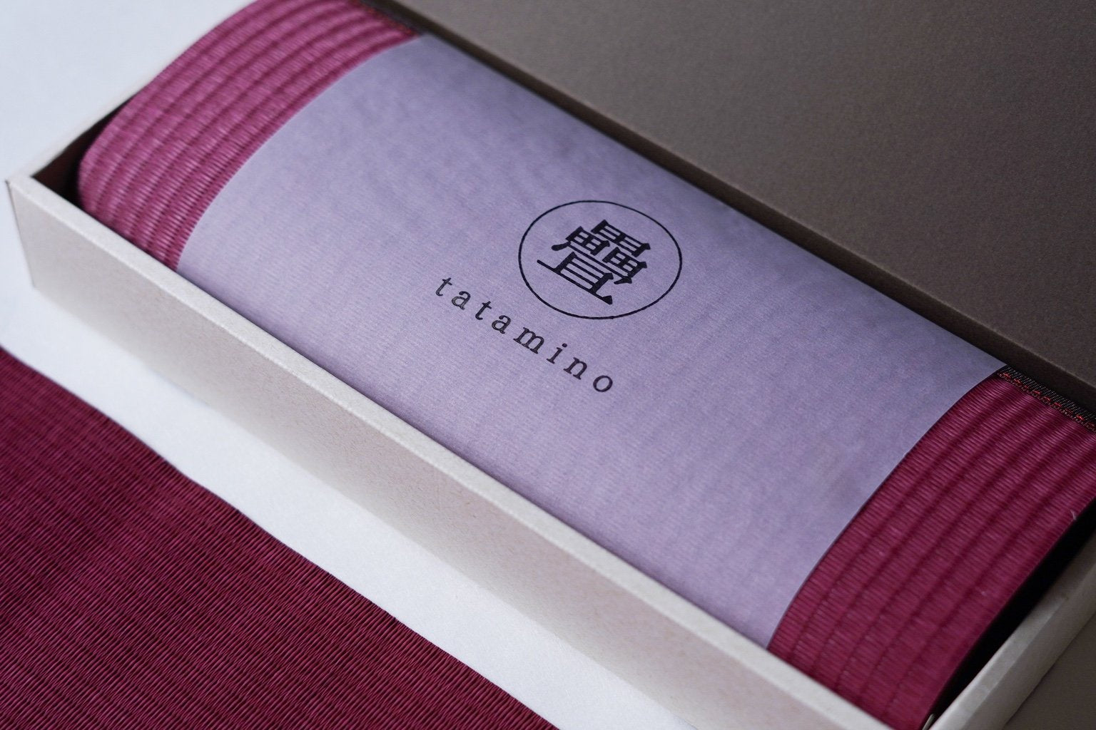 Tatami placemat — washable, heat-safe, handwoven in Kumamoto